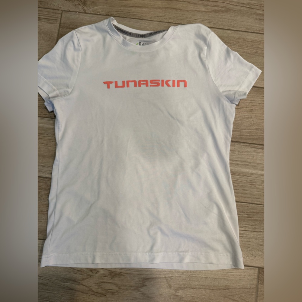 Tunaskin White T-Shirt with Pink Logo upf 35+ medium